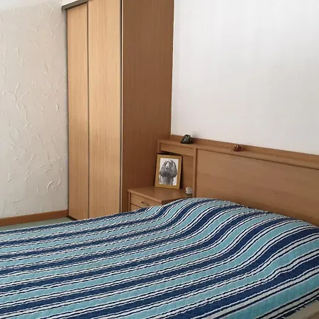 Апартаменты 2 Pieces + Mezzanine Avec Parking Et Climatisation, Proche - - Fr-1-388-36