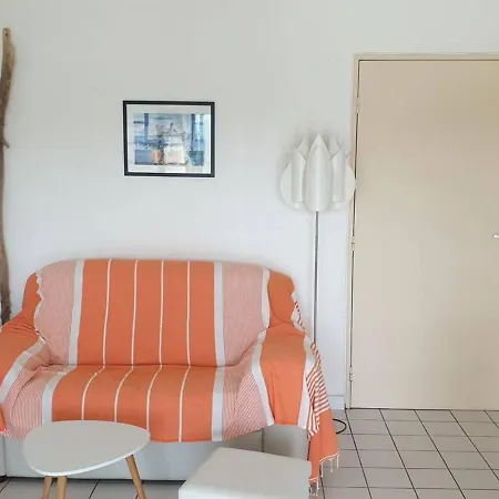 2 Pieces + Mezzanine Avec Parking Et Climatisation, Proche - - Fr-1-388-36 Апартаменты *