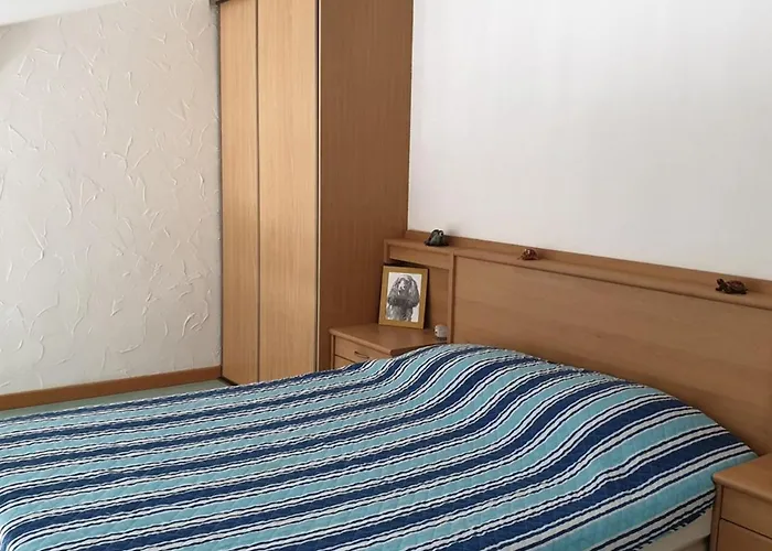 Apartmán 2 Pieces + Mezzanine Avec Parking Et Climatisation, Proche - - Fr-1-388-36