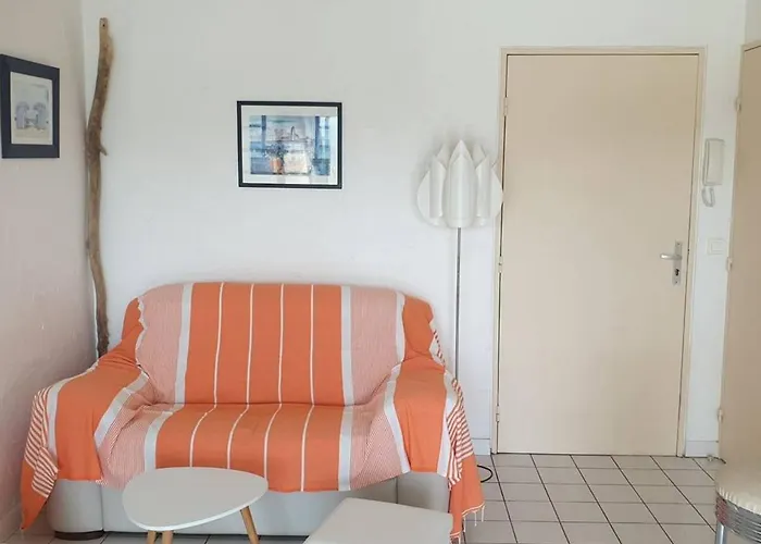 2 Pieces + Mezzanine Avec Parking Et Climatisation, Proche - - Fr-1-388-36 Apartmán *